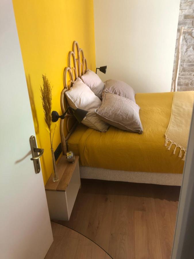 Logement Entier Noyers - L'Appart Des Anges 2 Exterior photo